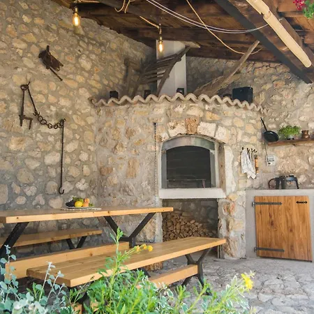 Holiday home Fuer 5 Personenund 1 Kind In Tribalj (Primorsko-Goranska)