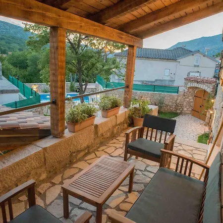 Fuer 5 Personenund 1 Kind In Holiday home *